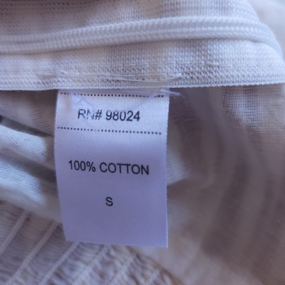 Anthropologie Love the Label eyelet smock puff sleeve top - Picture 15 of 16